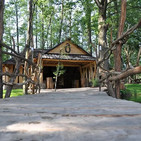 Zimna Woda Rum i privatbostad Rozalin (Pruszkow)