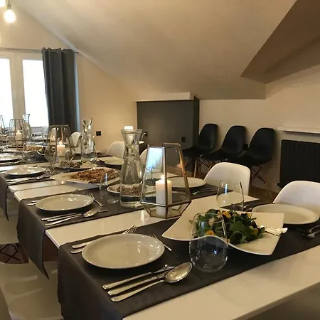 Rum i privatbostad Zimna Woda Rozalin (Pruszkow)