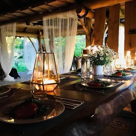 Zimna Woda Rum i privatbostad *