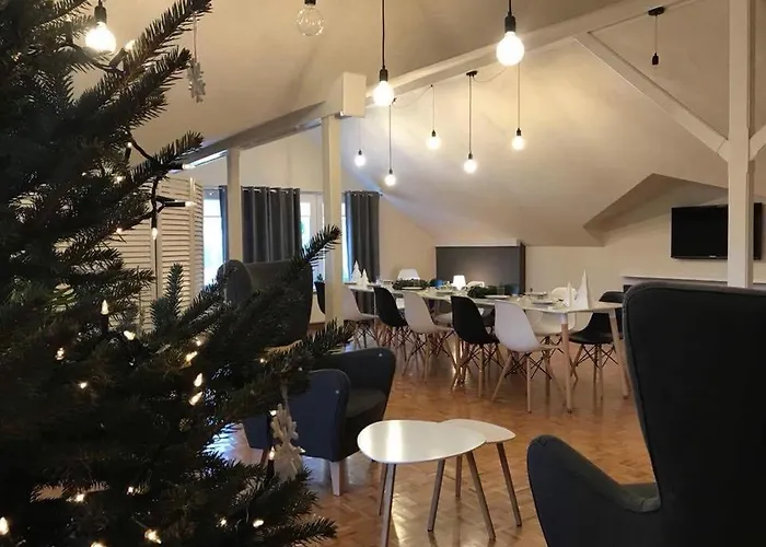 Zimna Woda Ubytování v soukromí Rozalin (Pruszkow)